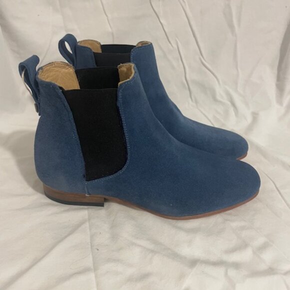 DIEPPA RESTREPO - Picture 2 of 3